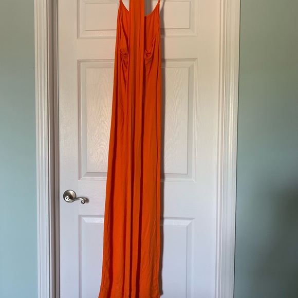 Orange Maxi - Picture 2 of 3